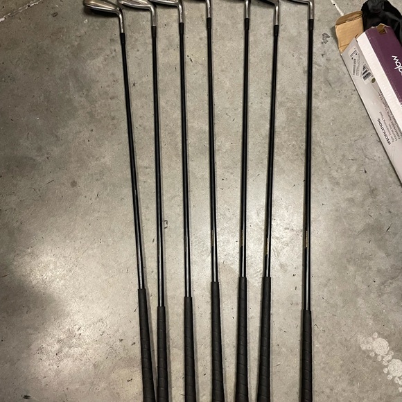 Golf set by Condor golf
7 pc iron set - Picture 10 of 12